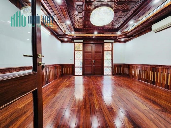 Bán Nhà Mặt Phố Trung Tâm Quận Ba Đình Khu 7.2ha. Diện Tích 80m2 x 6 Tầng 1 Tum Thang Máy Nhập. Vỉa