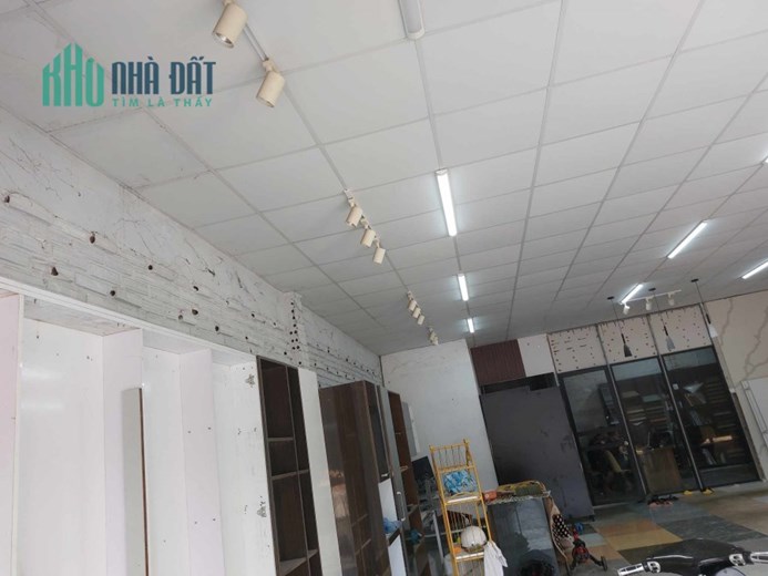 Cho thuê nhà mặt Nguyễn Tất Thành, Vĩnh Yên