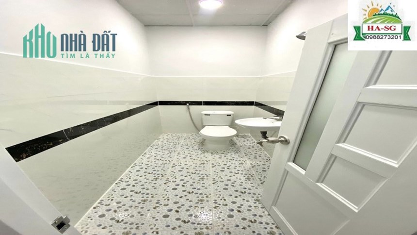 BÁN GẤP NHÀ 2 TẦNG 4 PN NGAY GIGAMALL THỦ ĐỨC, HIỆP BÌNH CHÁNH, THỦ ĐỨC_ 70 m2 _ SHR