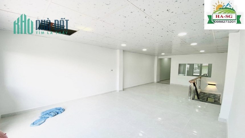 BÁN GẤP NHÀ 2 TẦNG 4 PN NGAY GIGAMALL THỦ ĐỨC, HIỆP BÌNH CHÁNH, THỦ ĐỨC_ 70 m2 _ SHR