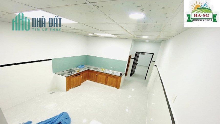 BÁN GẤP NHÀ 2 TẦNG 4 PN NGAY GIGAMALL THỦ ĐỨC, HIỆP BÌNH CHÁNH, THỦ ĐỨC_ 70 m2 _ SHR