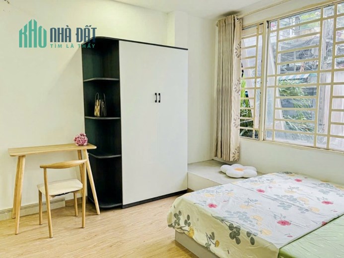 Nhà 4Mx12M 5Tầng 9Phòng Cho Thuê Đường Lạc Long Quân Quận Tân Bình
