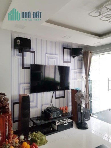 Nhà bán 3 Tầng+Hầm+ St KDC Đại Phúc xã Bình Hưng - Bình Chánh