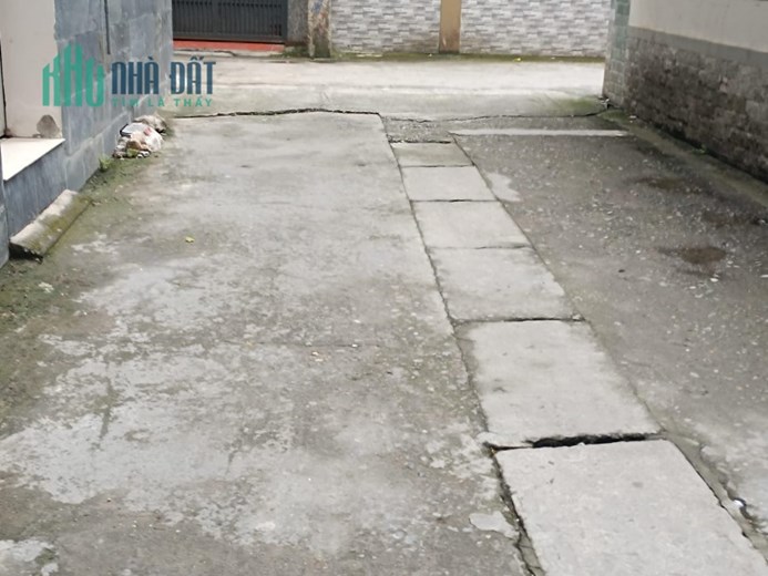 Bán nhà Nguyễn Sơn, LB, 35m,5 tầng, 10m ô tô dừng đỗ, nhỉnh 4 tỷ.