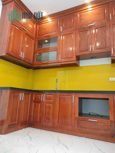 BÁN GẤP  nhà phố Bùi Xương Trạch, Thanh Xuân. 38m2 x 5T, MT 4,6m, Lô góc.Giá 4 tỷ