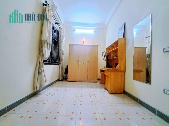 MẶT NGÕ - TRẦN DUY HƯNG - 56M2 X 5 TẦNG - MT 4.8M - NHÀ ĐẸP DÂN XÂY - Ở SƯỚNG - CÁCH PHỐ VÀI