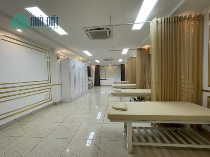Cho thuê nhà mặt phố Nguyễn Khang 110m 8 tầng thang máy làm thẩm mỹ, spa, văn phòng
