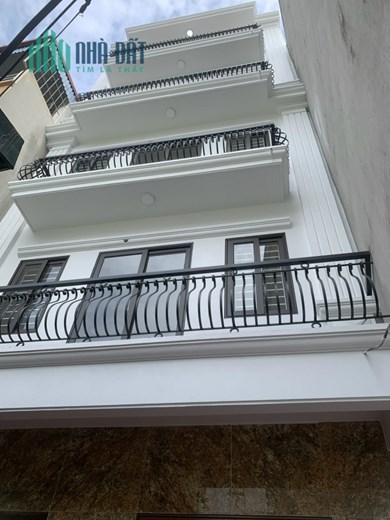 Phương Mai, phân lô ô tô ngủ nhà, vỉa hè, mặt tiền rộng, nhà mới 8 tầng thang máy