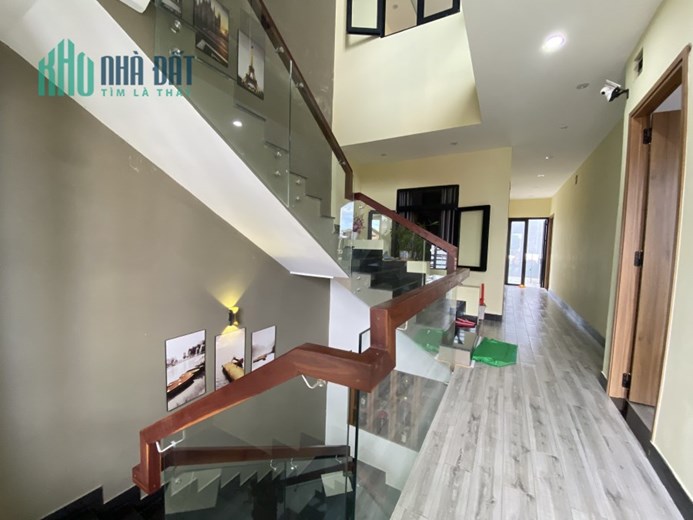 BIỆT THỰ Sân Vườn Mini 200m2 Trung Tâm TP Tuy Hòa, Chỉ 5,5 Tỷ Full Nội Thất