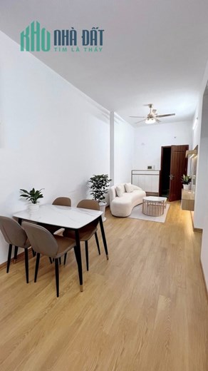 Căn hộ tại Khu đô thị Kim Văn Kim Lũ - Hoàng Mai
Diện tích: 65m2
Giá: 1.7x tỷ
Xem nhà (miễn
