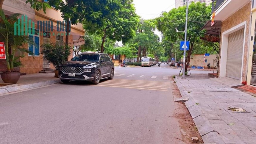 nhà Văn Phú, Hà Đông, 50/58 m2,  5 tầng, 5.5 m mặt tiền, giá nhỉnh hơn 9 tỷ.
