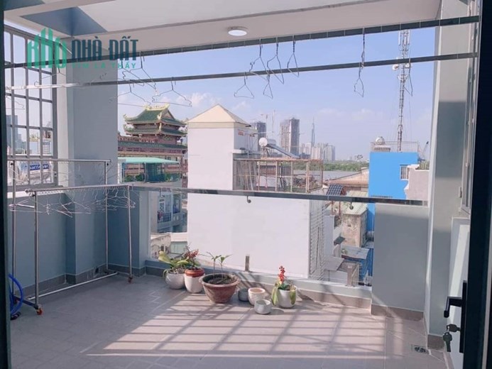 Bán nhà căn hộ dịch vụ Nguyễn Tất Thành Q4 
-6 tấm thu nhập trên 1200 usd Giảm 1 tỷ đi Mỹ có 5 tỷ