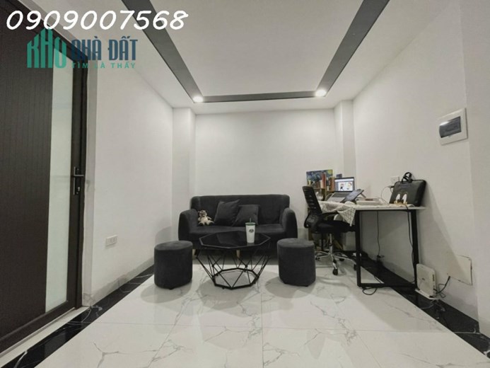 [HẠ 1.7 TỶ] CCMN Đường Chùa Láng Thang Máy, Ngõ Ba Gác tránh, Doanh thu 150tr/tháng DT 120m, 6T, MT