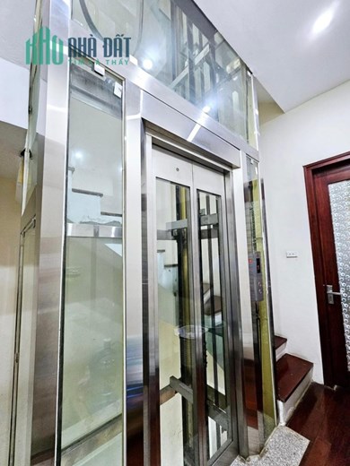 PHÂN LÔ HOÀNG CẦU - THANG MÁY - VỈA HÈ - Ô TÔ TRÁNH - DT 80M  GIÁ NHỈNH 25 Tỷ