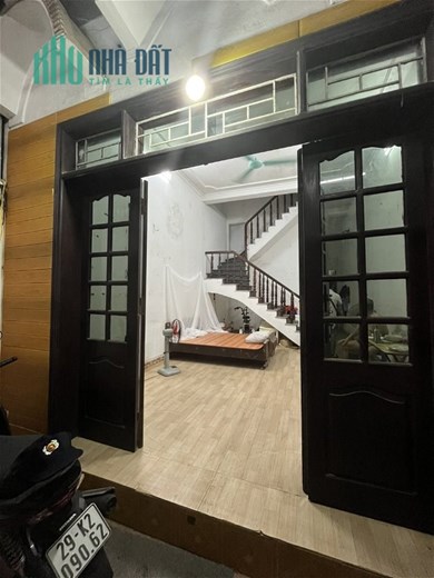 Bán Nhà Tây sơn Đống Đa 30m2 x 4 x 5  Giá 5 tỷ.