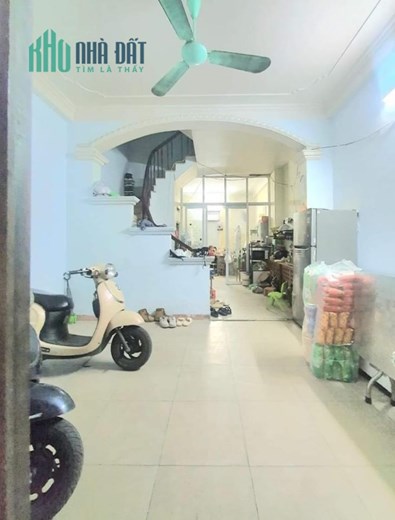 CHÍNH CHỦ NHỜ BÁN - QUẬN ĐỐNG ĐA - NHÀ ĐẸP - 10M Ô TÔ TRÁNH - DT 50M ,MT 5M  GIÁ NHỈNH 7 TỶ