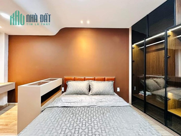 Bán Nhà Thống Nhất Gò Vấp 55m2 5 Tầng Hẻm Xe Hơi Giá 6 tỷ