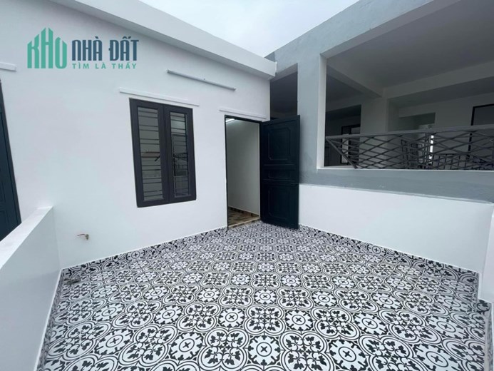 Bán nhà xây mới ngõ 639 Ngô Gia Tự, 51m 4 tầng GIÁ 2.55 tỉ gần Trung Hành