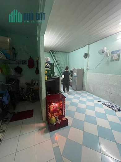 1.98 TỶ - NHÀ 25M2 - LÊ TRỌNG TẤN - TÂN PHÚ - 2 TẦNG - 1 THÙNG SƠN MỚI TOANH