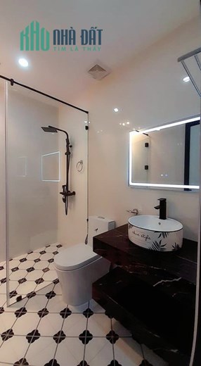 Bán nhà Văn Cao, 115m 5 tầng Thang Máy, có 7 ngủ khép kín GIÁ 8.5 tỉ