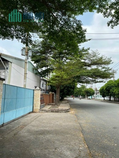 QUẬN 12, BÁN NHÀ XƯỞNG, KCN TÂN THỚI HIỆP, KV 30x70m 2100m2, CHỈ 43 TỶ