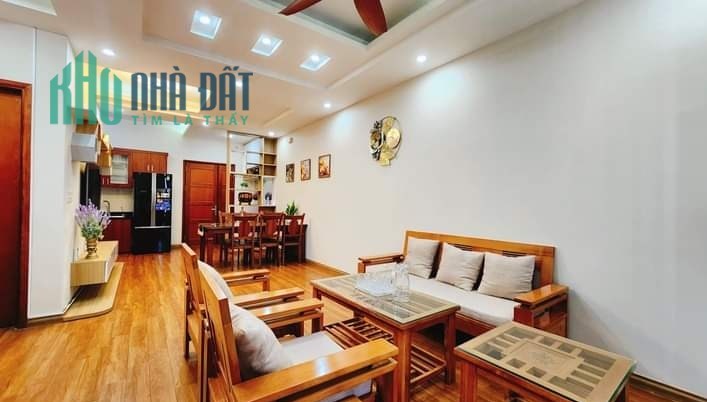 Bán chung cư Plaza Mỹ Đình, căn góc, full nội thất, ở luôn, view đẹp 86m giá 3.85 tỷ