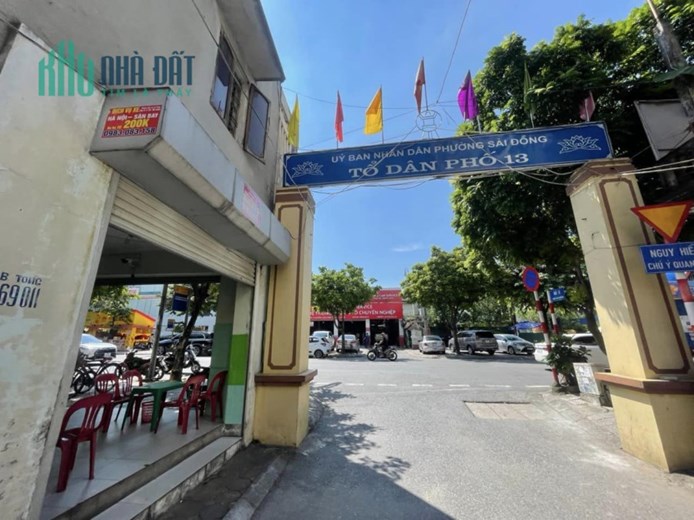 Bán nhà Sài Đồng. nhỉnh 3 tỷ mà có nhà 4T kinh doanh đường nhựa oto tránh.  LH: 0936123469