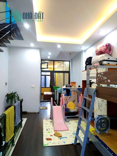 SIÊU HIẾM ÂU CƠ, GARA 7 CHỖ, THANG MÁY XỊN, DINH DOANH ĐỈNH 10.2 TỶ