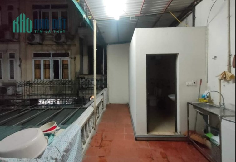 O94 lO7 l689. Bán nhà phố Hoàng Hoa Thám, quận Ba Đình, 95m2 x 2 tầng, giá cực tốt nhỉnh 8 tỉ