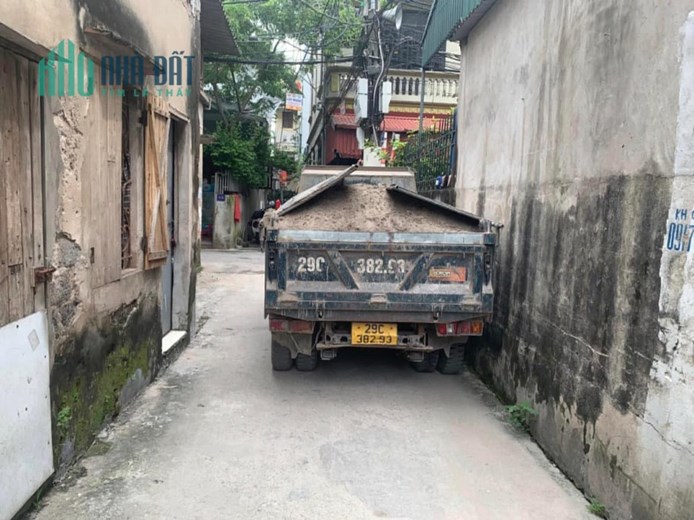 Bán đất Thượng Thanh 60m, MT 5m ngõ oto chỉ nhỉnh 2 tỷ thương lượng.  LH: 0936123469