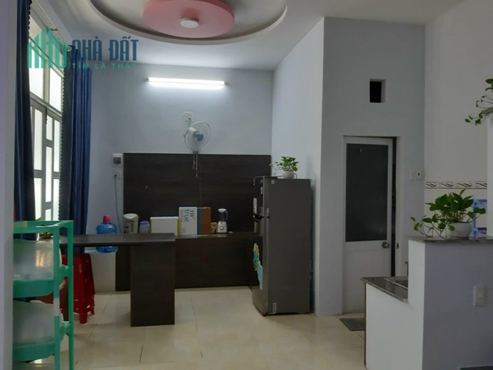 Bán Nhà Lô Góc Hẻm Đường Nguyễn Lữ P.Ngô Mây Quy Nhơn , 1 Mê , Giá 2 Tỷ 550Tr