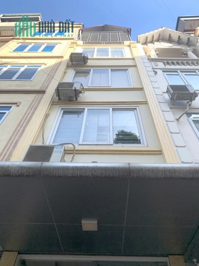 NHÀ MẶT PHỐ TẠI PHÚ DIỄN 40M2; 5 TẦNG GIÁ 8,45 TỶ.