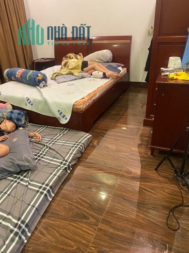 Bán nhà Ngọc Thụy, ô tô, full nội thất, 68 m2, 5 tầng, giá chỉ 6,9 tỷ.