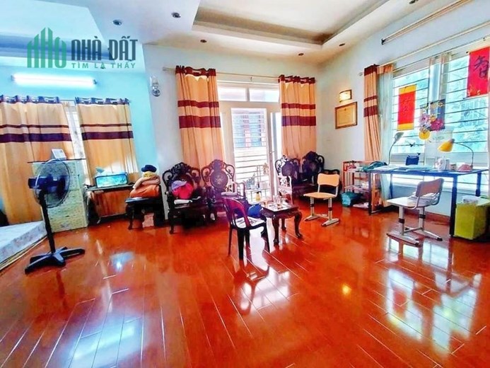 TIN ĐƯỢC KHÔNG ! P XUÂN LA, TÂY HỒ,5 TẦNG, 63M2, Ô TÔ GẦN, 5 NGỦ, HÀNG XÓM LOTTE, CHỈ NHỈNH 8 TỶ