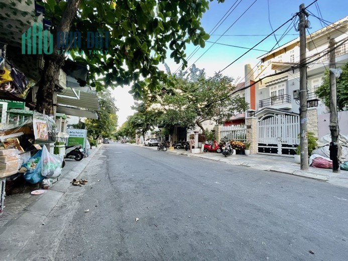 BÁN CĂN HỘ LÔ GÓC BIỂN MỸ AN, DÒNG TIỀN, ĐẤT RỘNG 252M2 GIÁ RẺ 1X TỶ