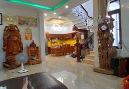 CĂN VI LA 2 TẦNG, 2 MÊ, SÂN ĐỂ Ô TÔ, ĐI BỘ RA CHỢ HÒA KHÁNH, DIỆN TÍCH 123M2, CHỈ 3,2x TỶ.