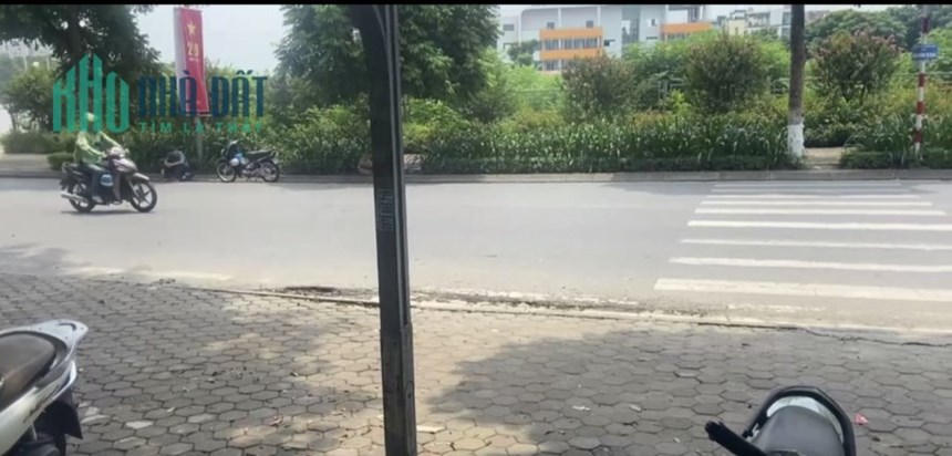 SANG NHƯỢNG CỬA HÀNG  ĐỊA CHỈ 135 PHỐ TRƯỜNG LÂM, ĐỨC GIANG, LONG BIÊN, HÀ NỘI