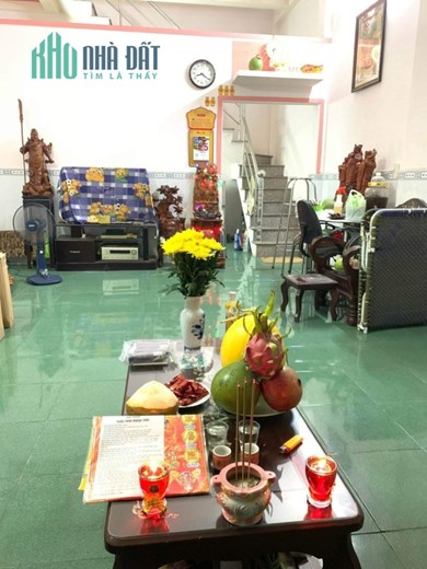 NHÀ TÊN LỬA, Mua 1 được 2,  47m2 = 4.2 x10.5m, Gía quá RẺ, CHỈ HƠN 4 XÍU.