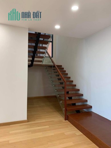 CHÍNH CHỦ BÁN GẤP CĂN HỘ DUPLEX 2 TẦNG, DỰ ÁN THE ZEI, LH : 0965990898