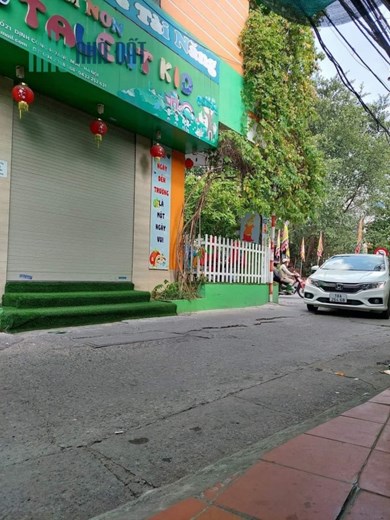 bán nhà định công- hoàng mai  - ô tô dỗ cách nhà 15m - nhà mới về ở ngay - gần hồ