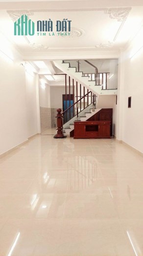 Bán nhà mặt tiền đường số 6 khu Thăng Long