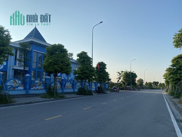 CẦN BÁN GẤP 63M LƯƠNG QUY đường ô tô tránh giá SIÊU TỐT LH 0961635833