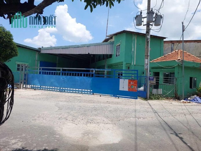 Cần Bán Nhà Tặng Nội Thất Vị Trí Đẹp.