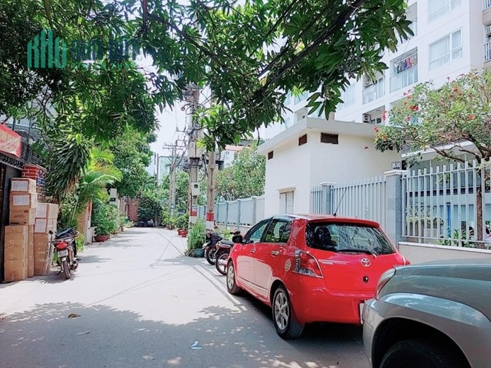 Bán nhà HXH 6m đường Vạn Kiếp - thông Phan Xích Long, DT: 8.4x25m, Cấp 4, giá 22.9 tỷ.