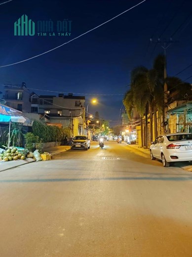 ĐẤT PHÂN LÔ CÒN SÓT LẠI DUY NHẤT 1 LÔ - HẺM ÔTÔ TRÁNH - ĐẤT VUÔNG SẮC CẠNH ĐẸP .