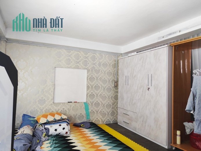 Nhà Hoàng Diệu gần Chợ Mới 40m2 2 tầng, 2.1 tỷTL