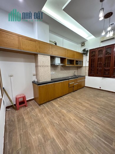 Bán nhà phân lô Ngõ 93 Vũ Hữu, ô tô tránh, 2 thoáng, kinh doanh, 48m*4T, nhỉnh 8 tỷ