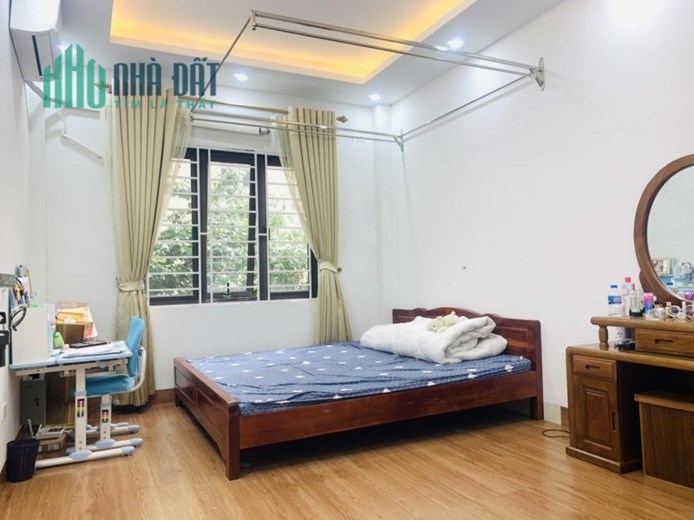Bán nhà Ngọc Trì ,Long Biên 4 tầng ,44m2 nhà đẹp giá tốt nhỉnh 3 tỷ