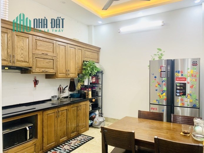 Bán nhà Ngọc Trì ,Long Biên 4 tầng ,44m2 nhà đẹp giá tốt nhỉnh 3 tỷ