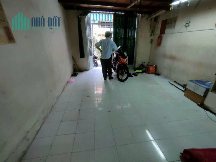 NGUYỄN SƠN - TÂN PHÚ - 4 X 9M - GIÁ 2.6 TỶ. HẺM 3 GÁC - GẦN MẶT TIỀN
